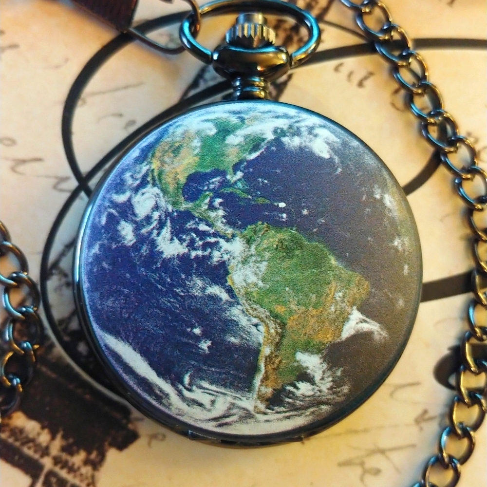 FREE NECKLACE WITH Earth pocket watch!!!